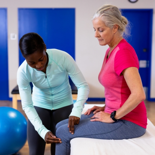 hip-and-knee-pain-relief-Park-Physiotherapy-and-Foot-Clinic-Oshawa-ON